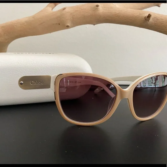 Chloe Sunglasses - Picture 2 of 12